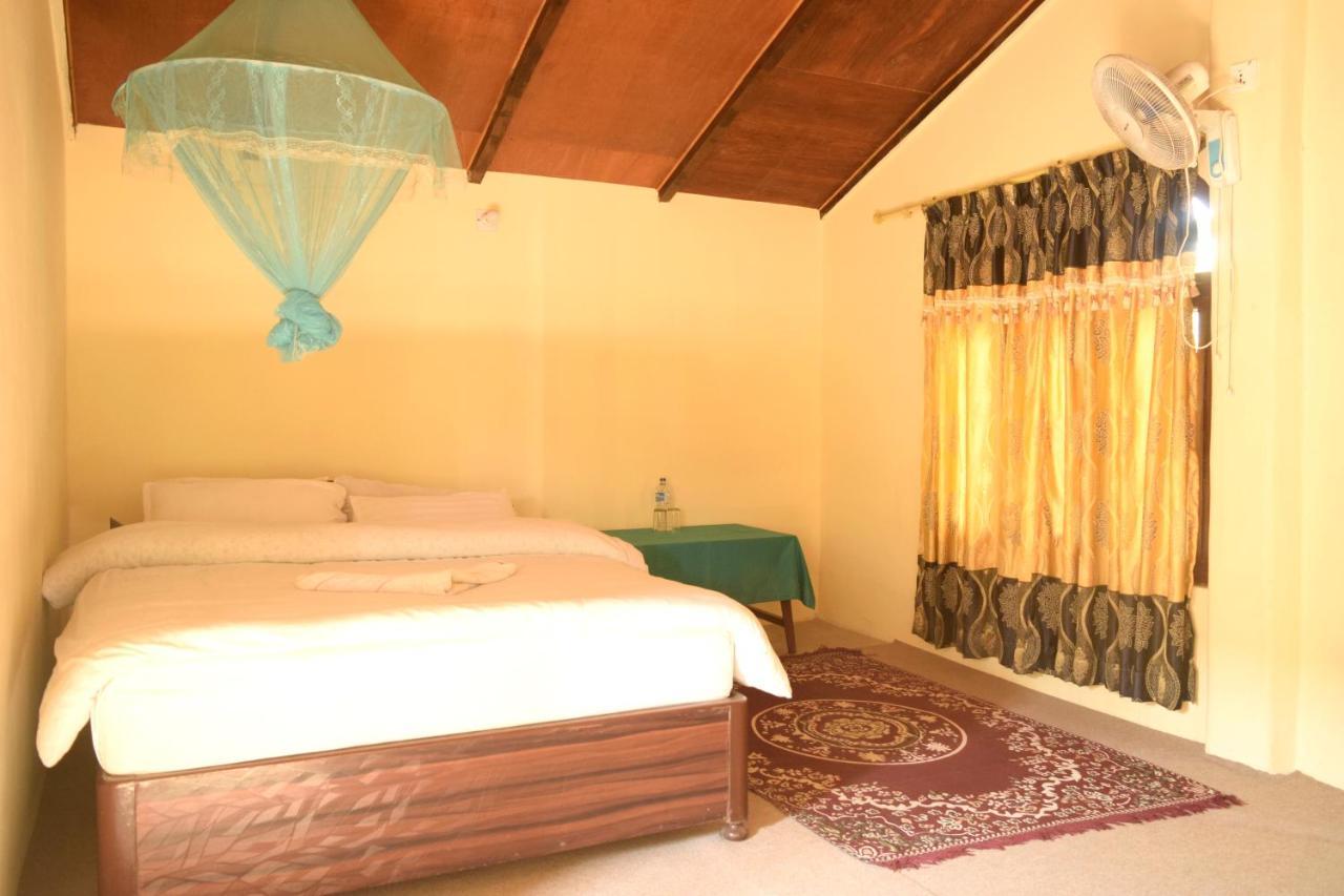 Nature Safari Resort Bardiya Exterior foto